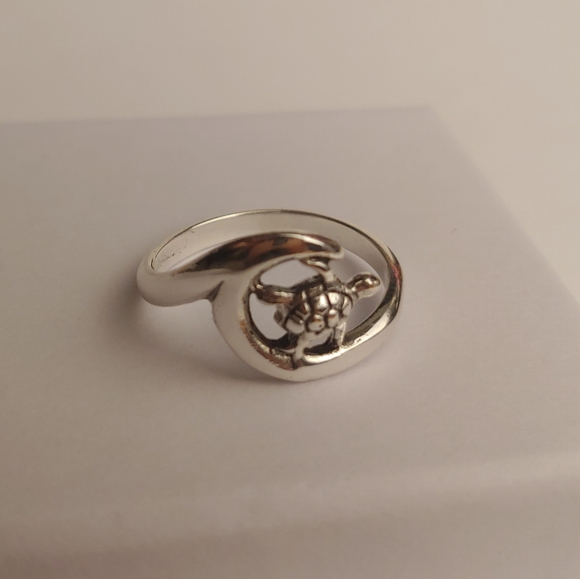 925 Sterling Silver Sea Turtle & Wave Ring sz 10 - Picture 2 of 7